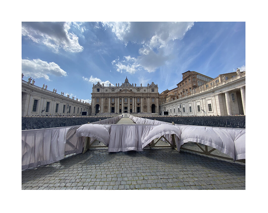 Lees meer over het artikel St Pieterplein, Vaticaanstad
